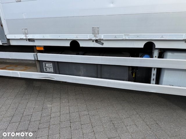 Volvo FL 250 4x2 Skrzynia 18palet / Ładowność 10200kg/Super Stan - 7