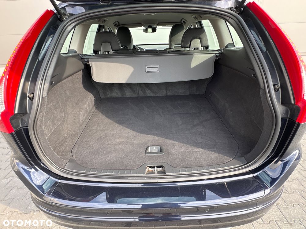 Volvo XC 60 D3 Geartronic Momentum - 31
