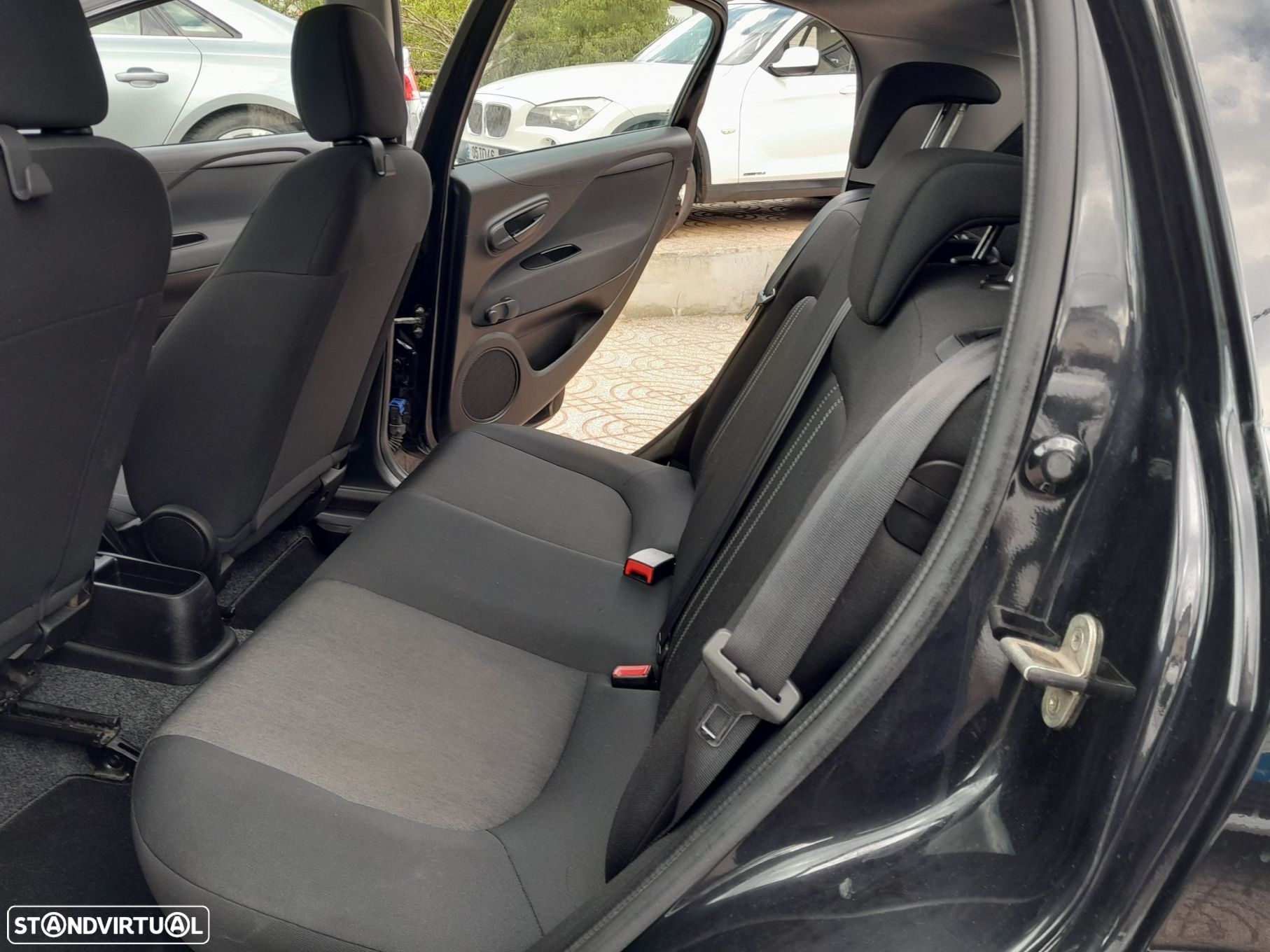Fiat Punto 1.2 Easy S&S - 8