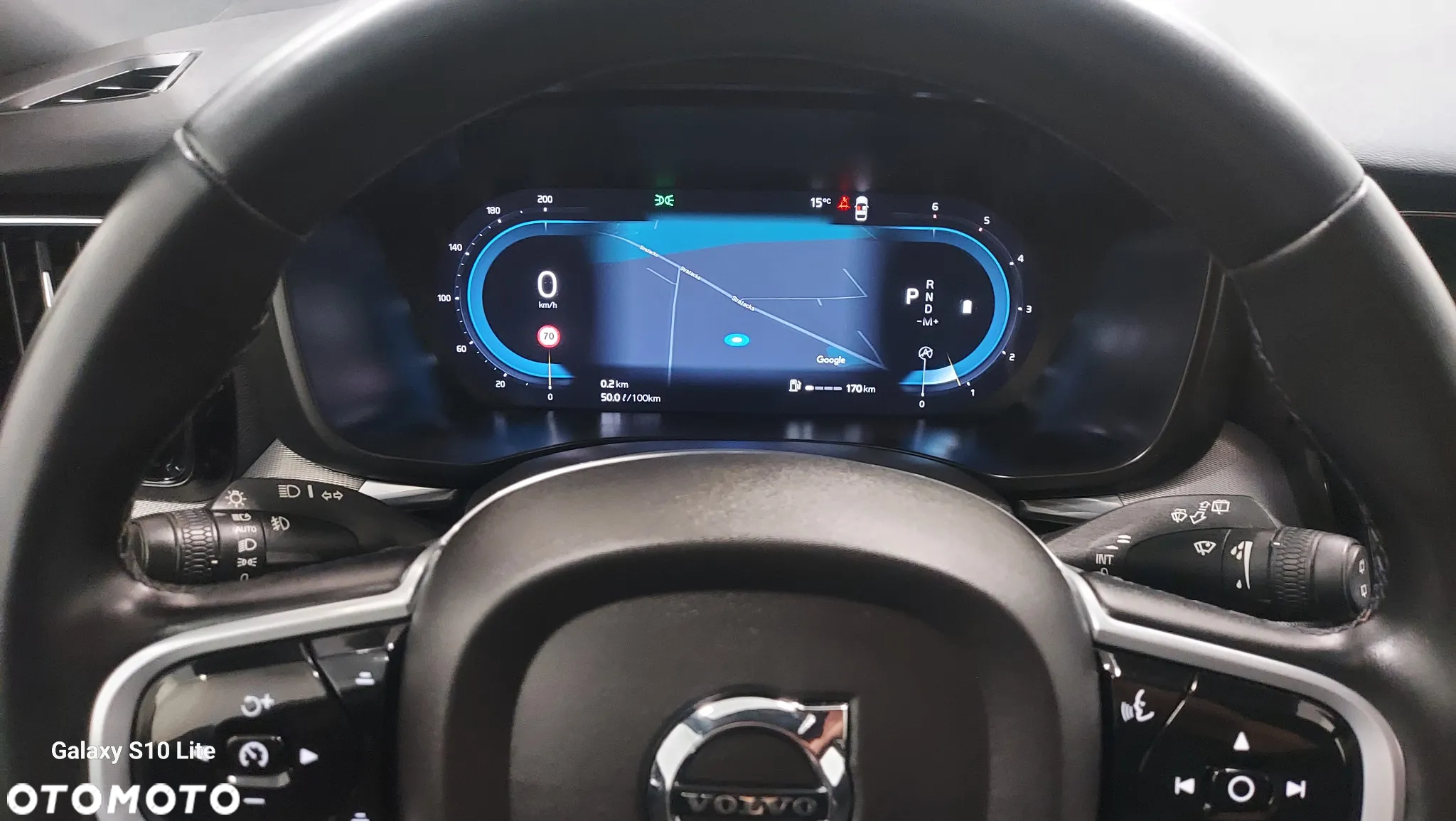 Volvo XC 60 B4 D Plus Dark - 22