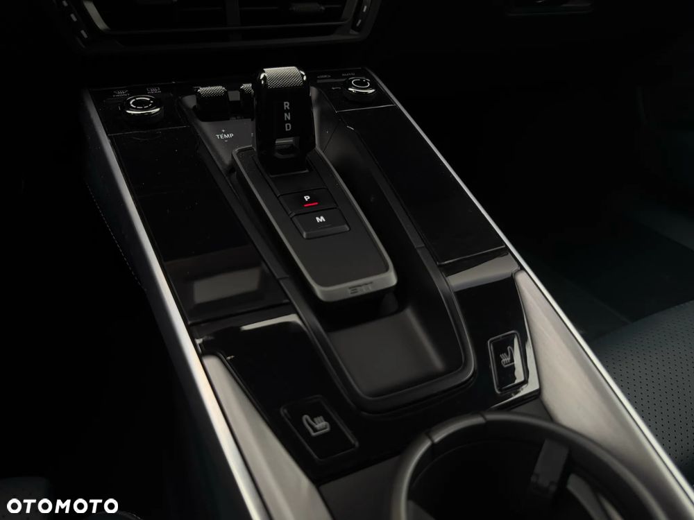 Porsche 911 Carrera 4S - 13