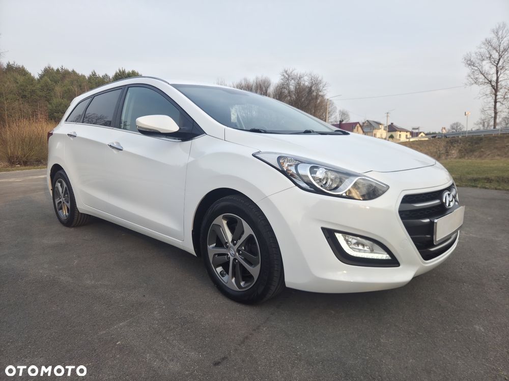 Hyundai i30 1.6 CRDI DCT Premium - 2