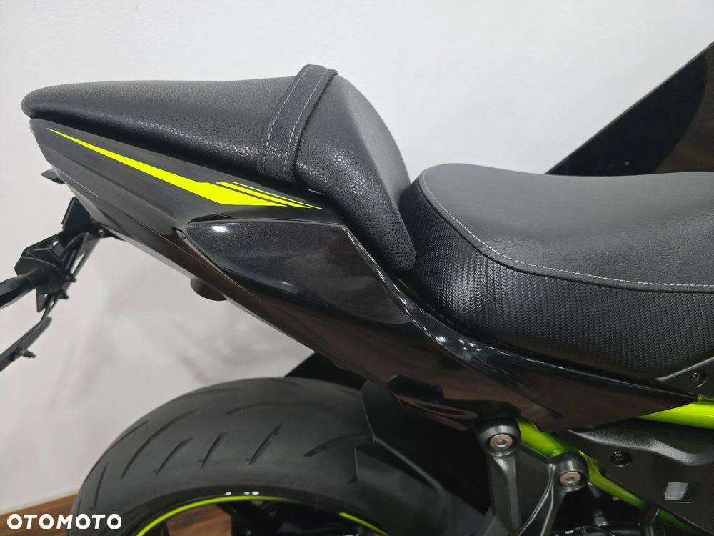Kawasaki Z 650 - 15