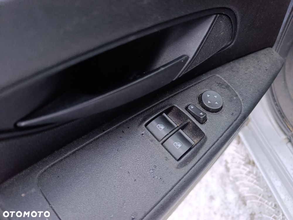 Fiat Grande Punto 1.4 8V Emotion - 8