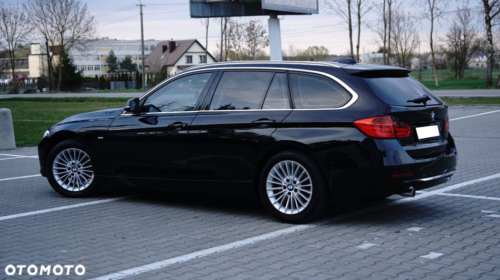 BMW Seria 3 318d Luxury Line - 16