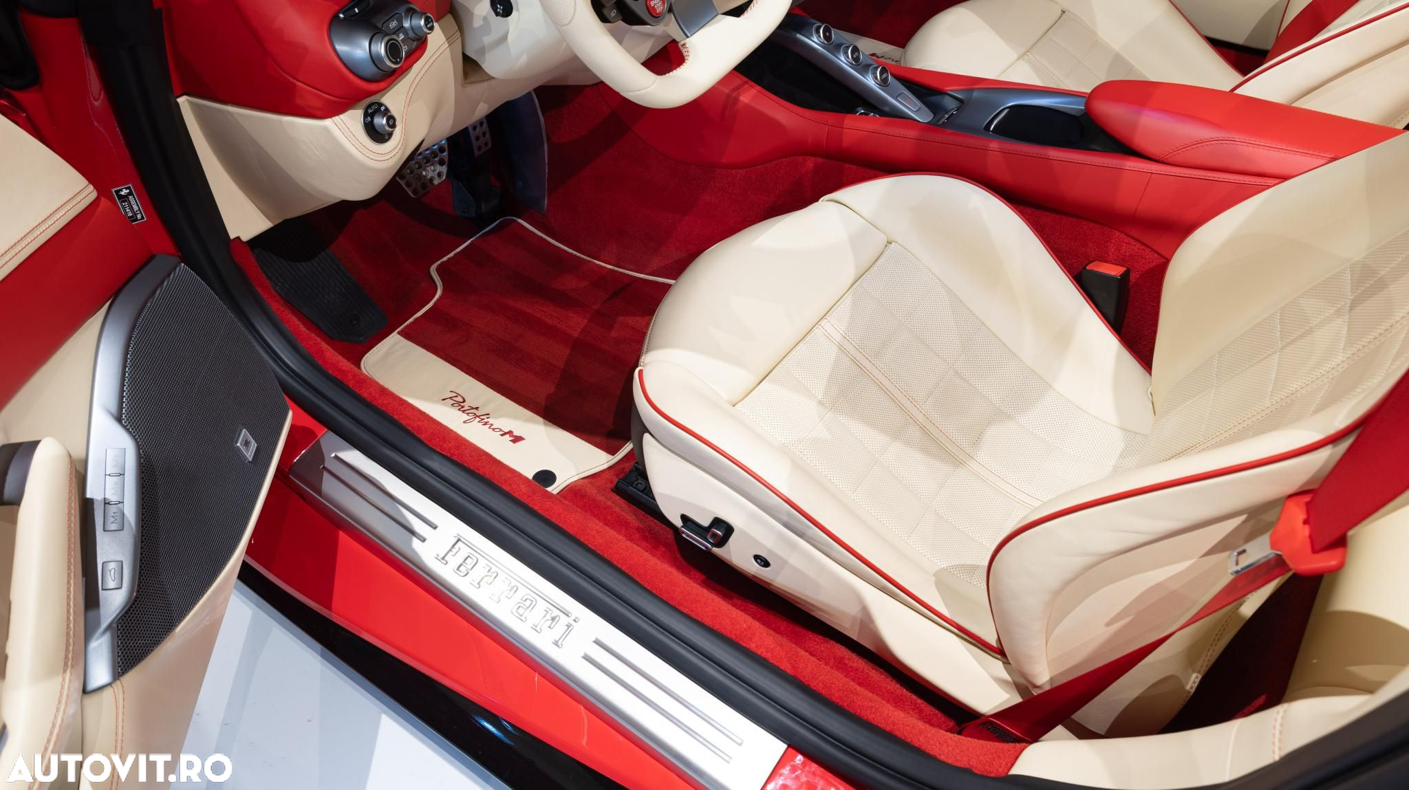 Ferrari Portofino - 15