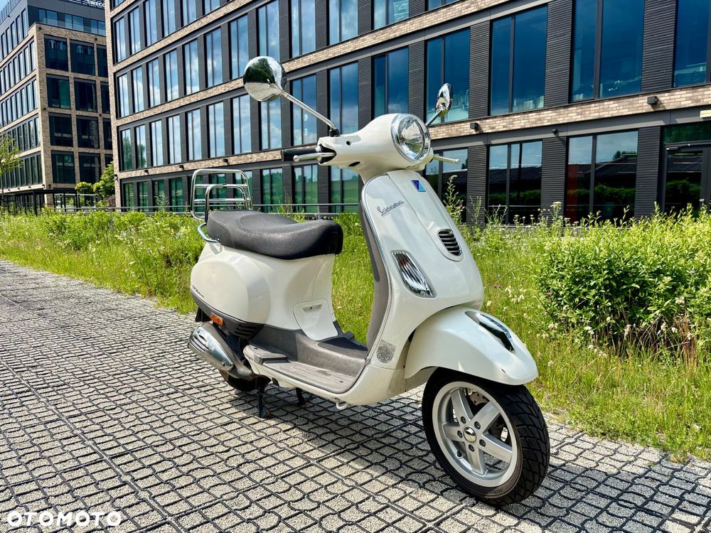 Piaggio Vespa - 5
