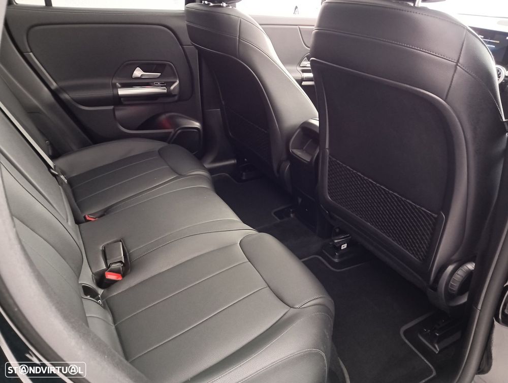 Mercedes-Benz EQA - 23