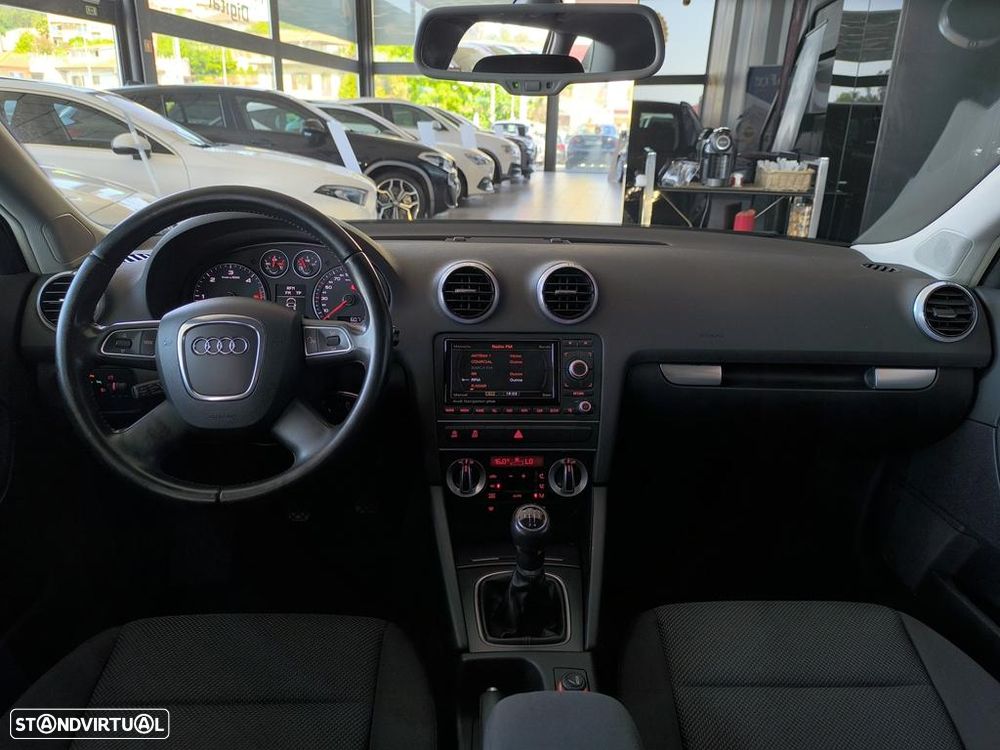 Audi A3 Sportback 1.6 TDI Sport - 22