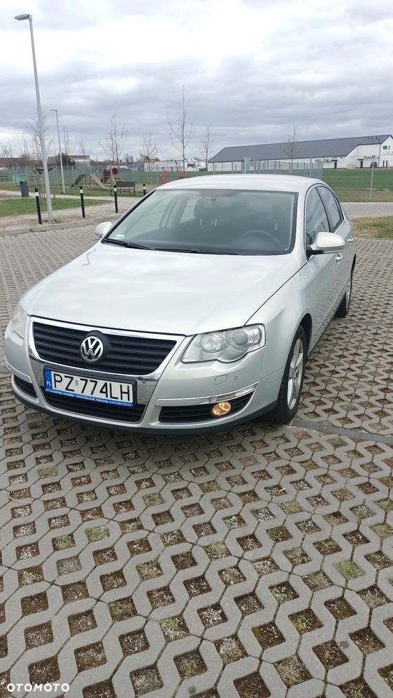 Volkswagen Passat 1.4 TSI Comfortline - 15
