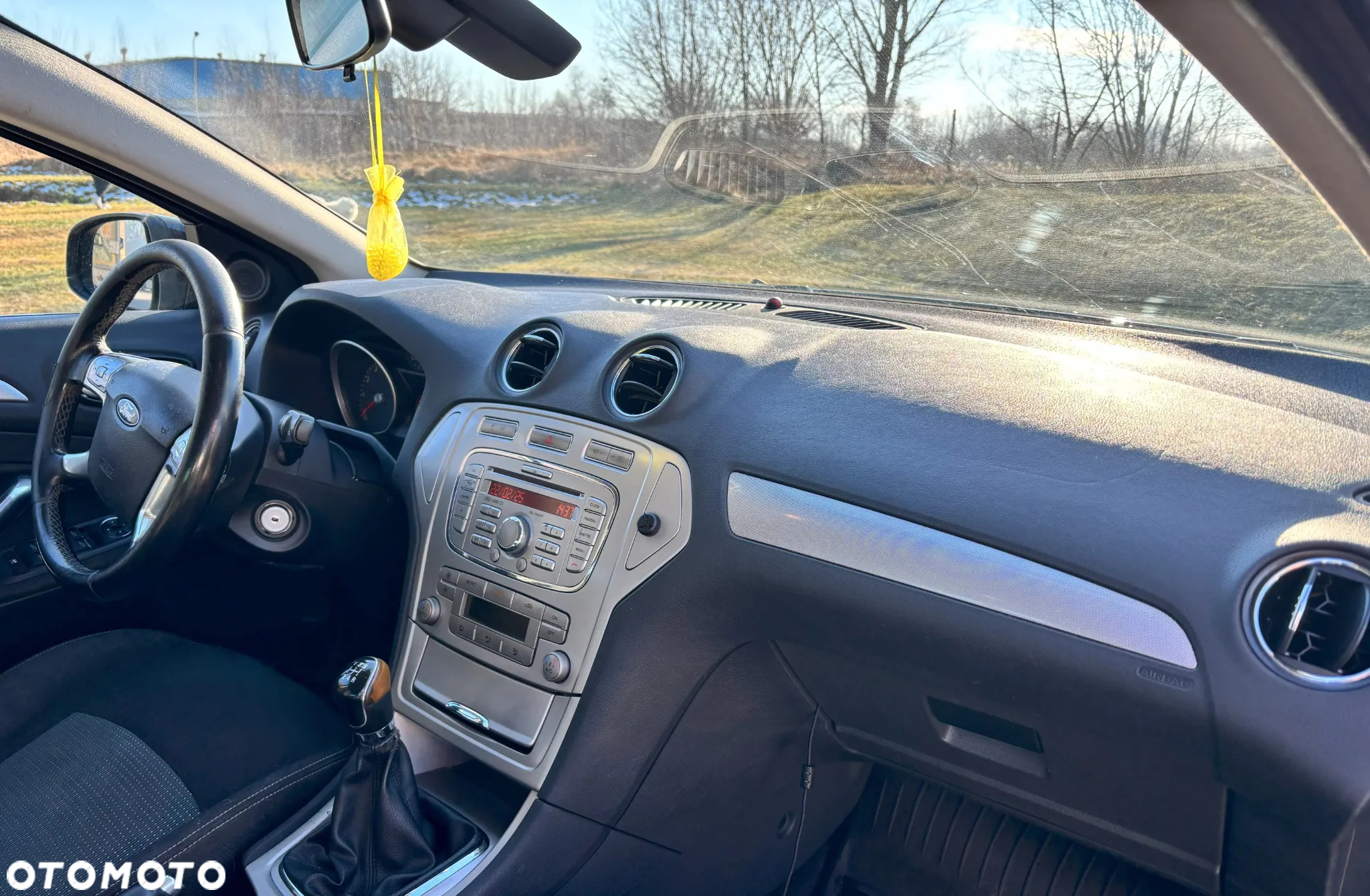 Ford Mondeo - 8