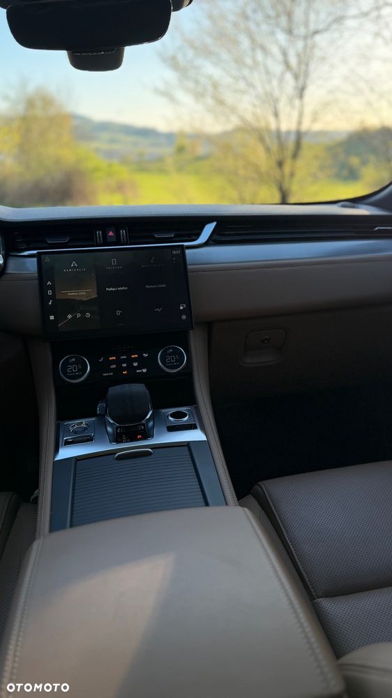 Jaguar F-Pace P250 AWD S - 30