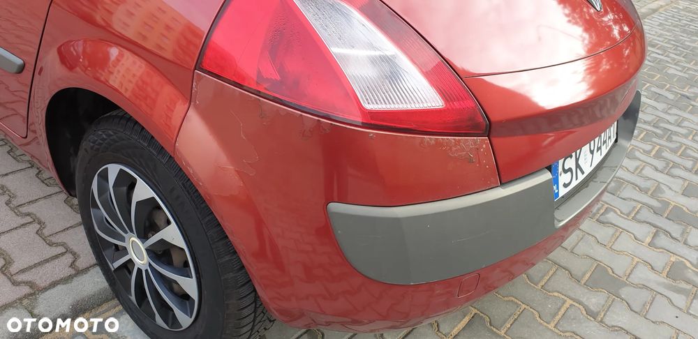 Renault Megane 1.6 Confort Authenique - 3