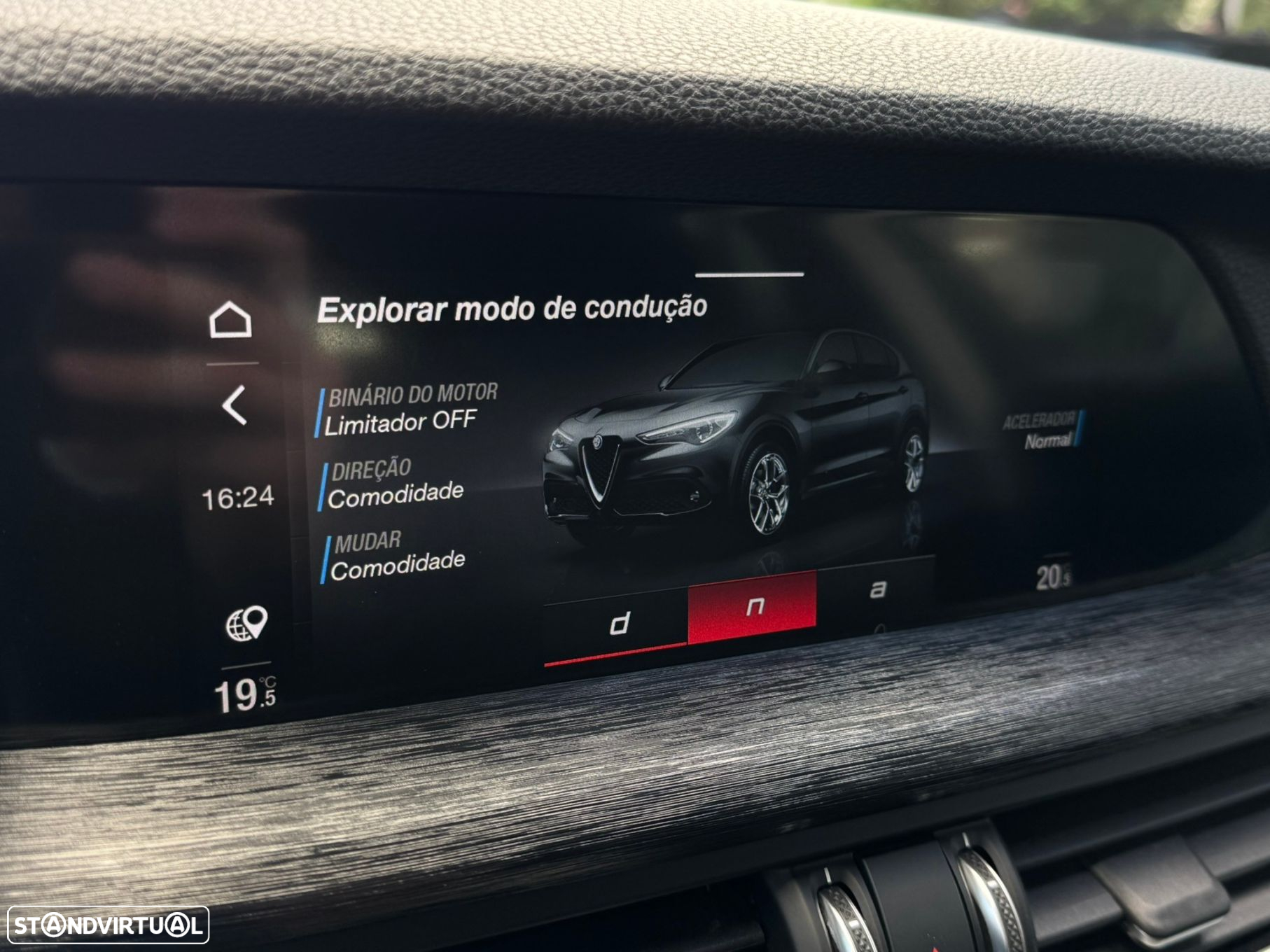 Alfa Romeo Stelvio 2.2 D Super AT8 - 42