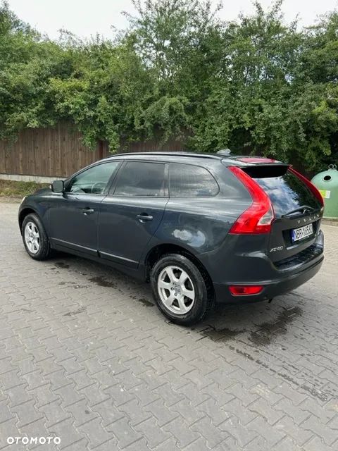 Volvo XC 60 2.4D AWD - 6