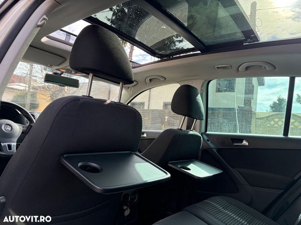 Volkswagen Tiguan - 2