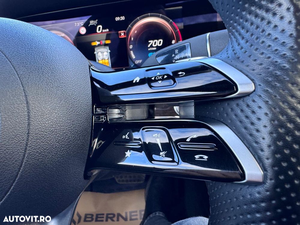 Mercedes-Benz E 300 9G-TRONIC AMG Line - 29