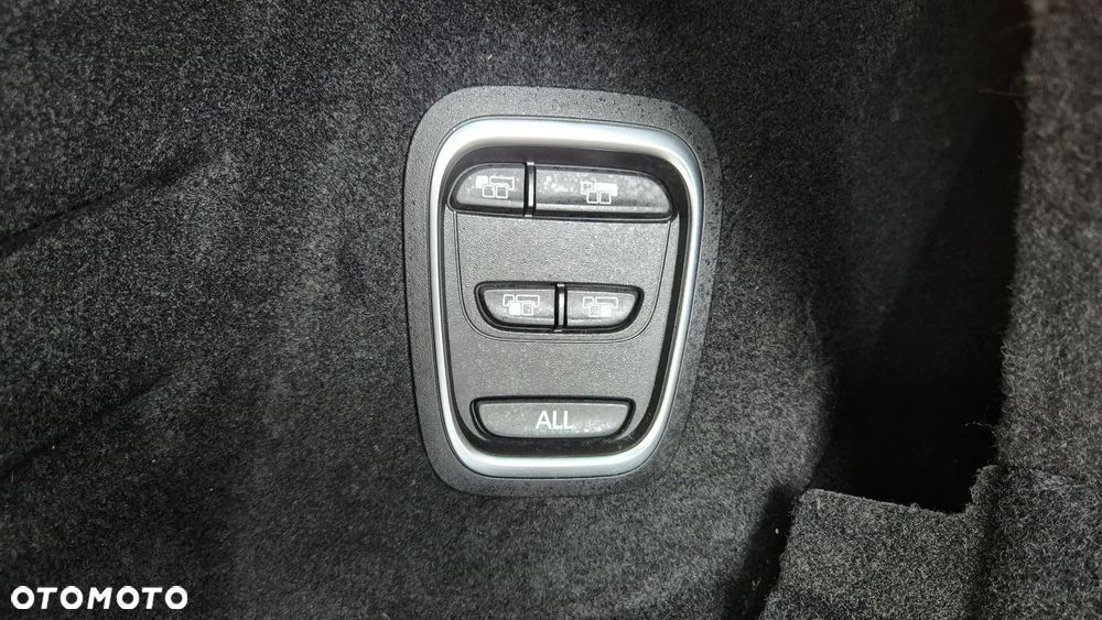 Renault Grand Scenic Gr 1.3 TCe Energy Bose - 36