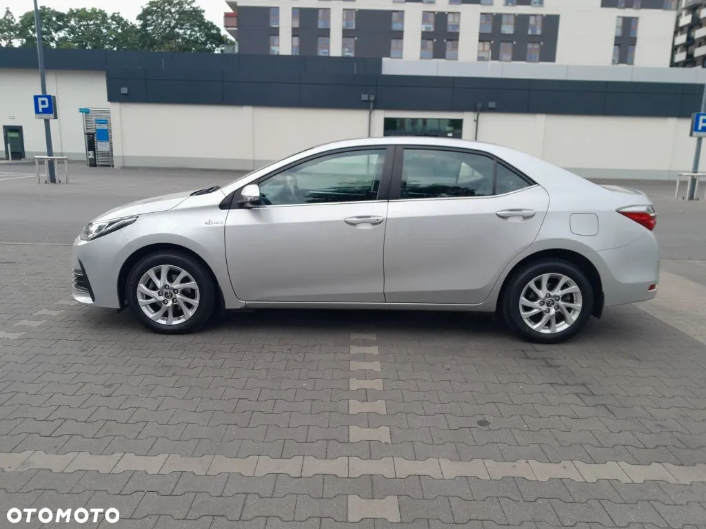 Toyota Corolla 1.6 Comfort - 3