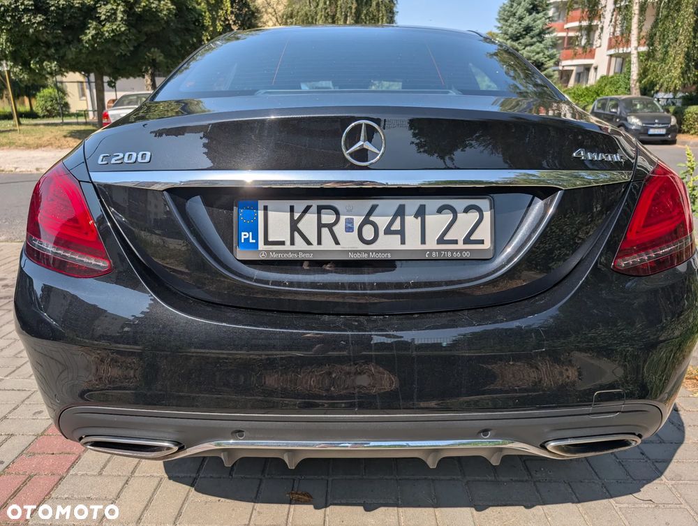 Mercedes-Benz Klasa C 200 4-Matic 9G-TRONIC - 16