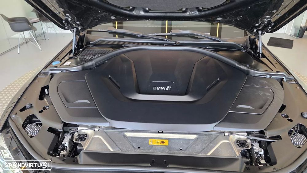BMW i4 eDrive40 Pack Desportivo M - 49