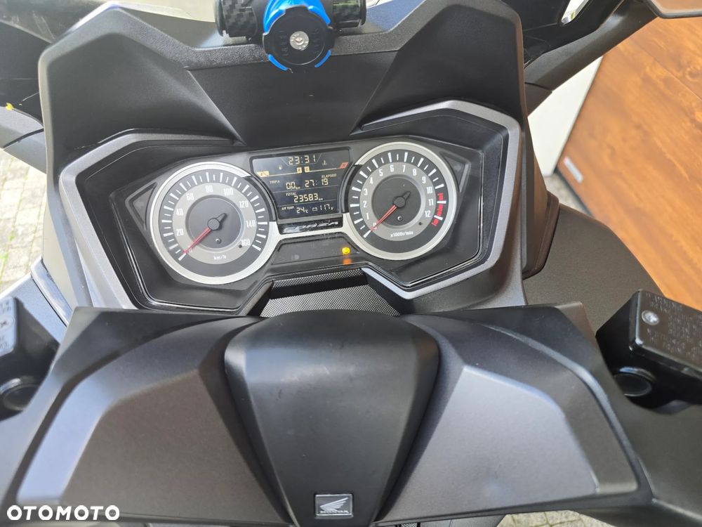 Honda NSS - 12
