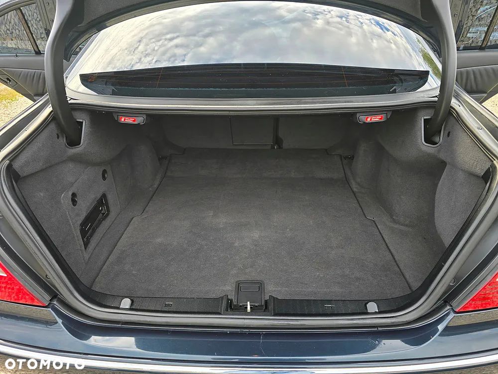 Mercedes-Benz Klasa E 320 Avantgarde - 34