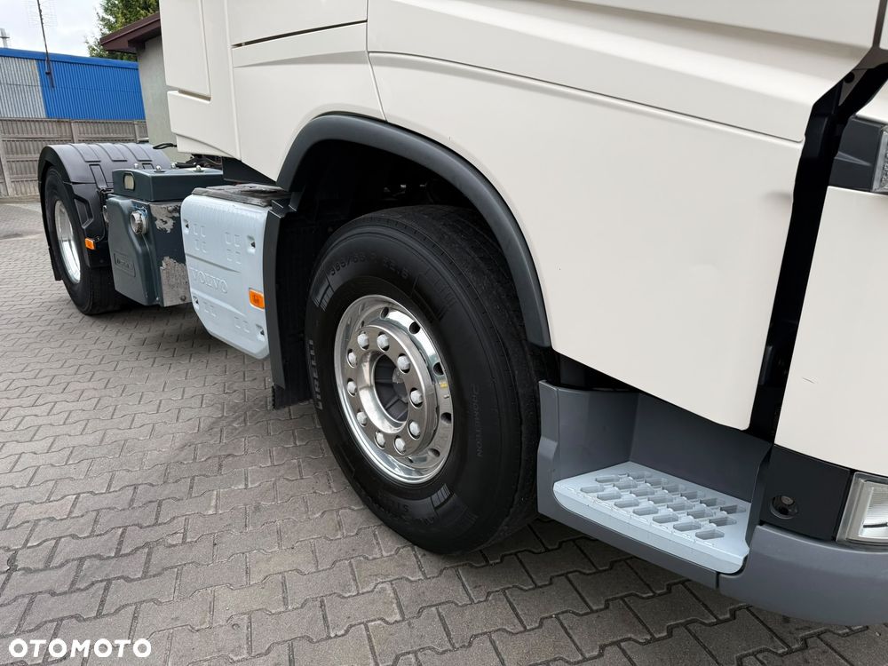 Volvo FH - 18
