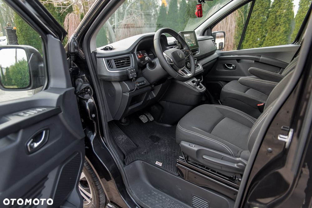 Renault Trafic 2.0 dCi EDC - 23