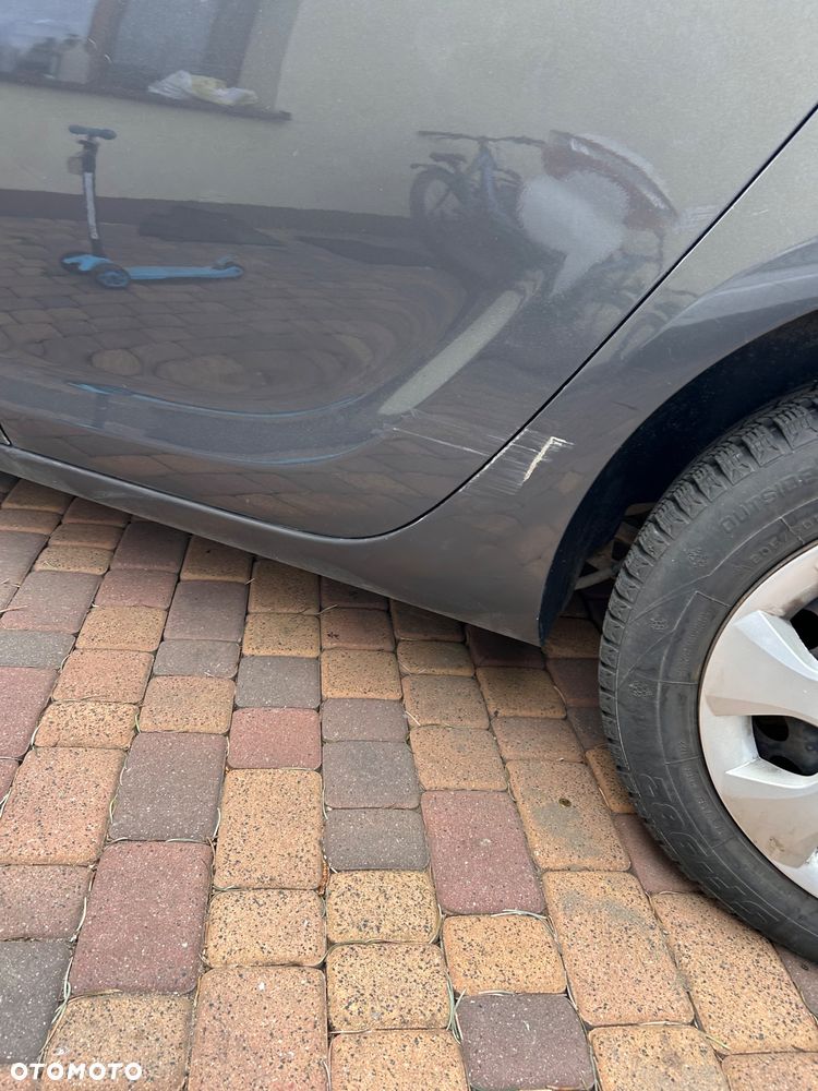 Opel Astra 1.6 Edition Sport - 18