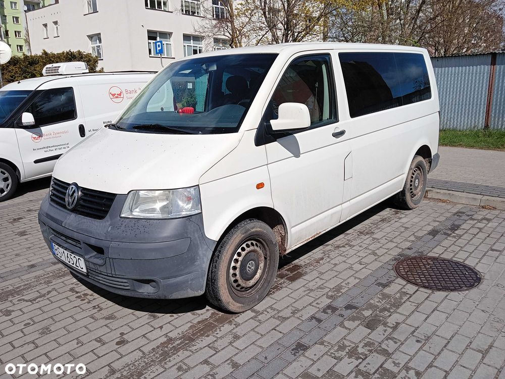 Volkswagen Transporter - 2