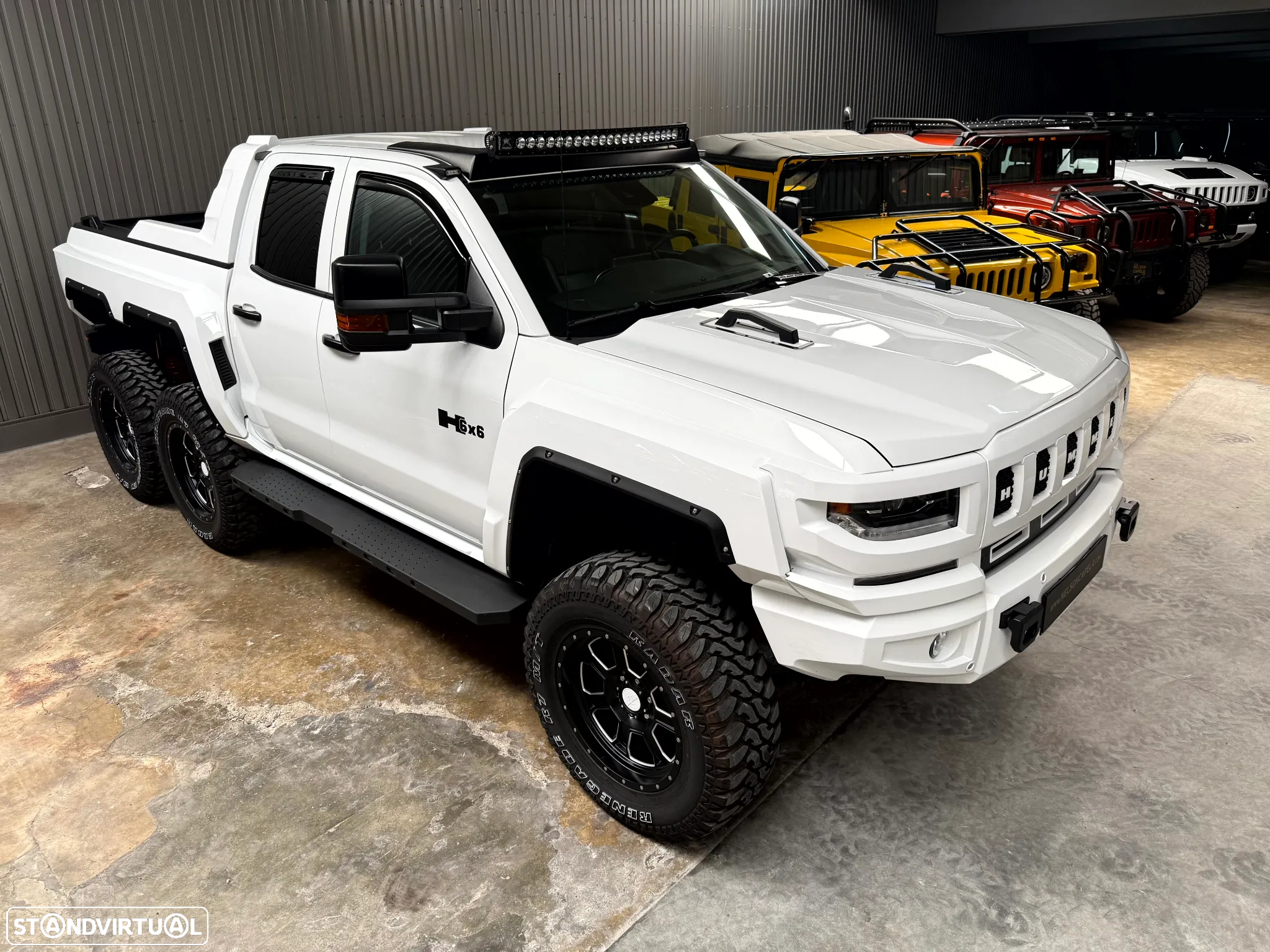 Hummer H2 - 23