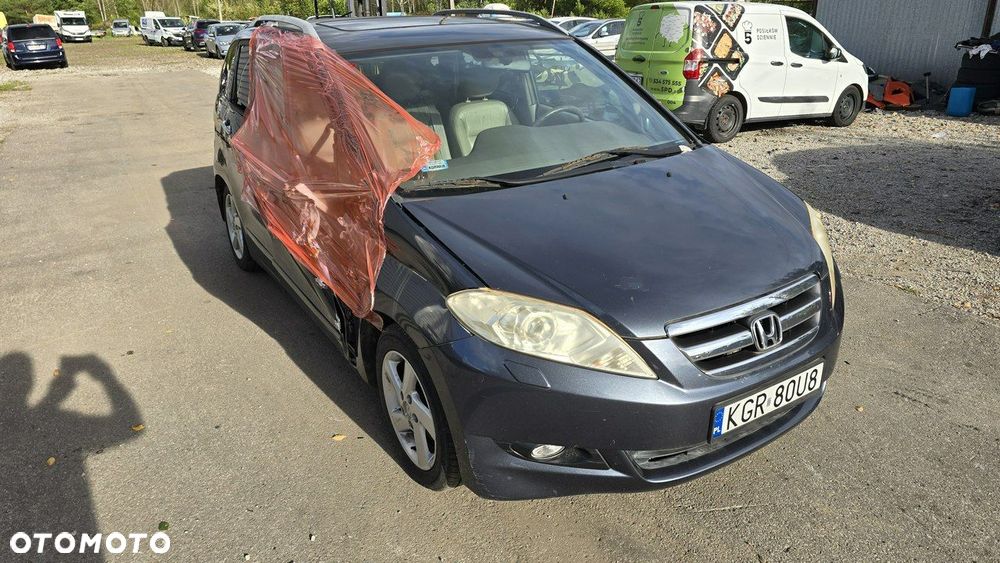 Honda FR-V - 2