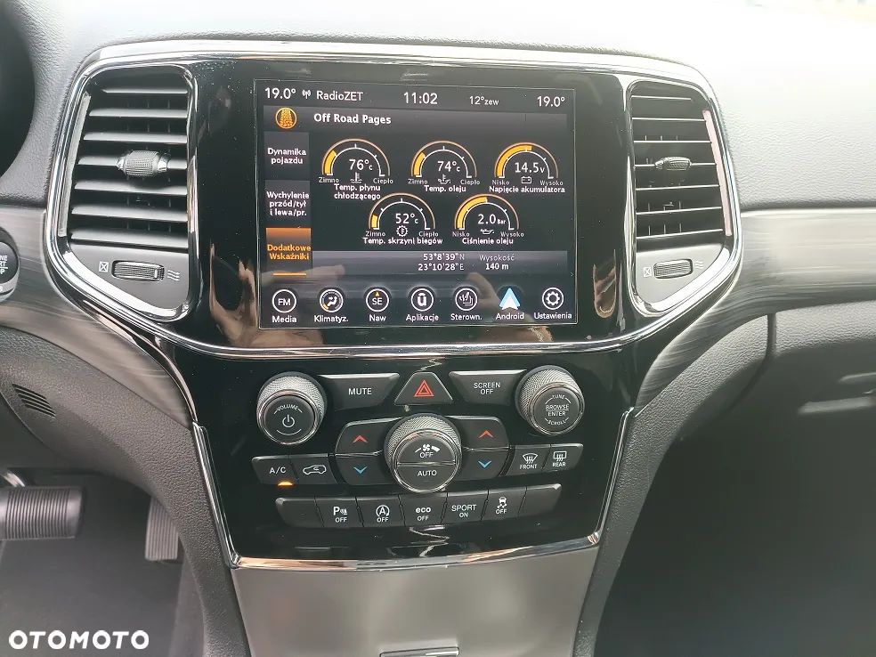 Jeep Grand Cherokee - 18