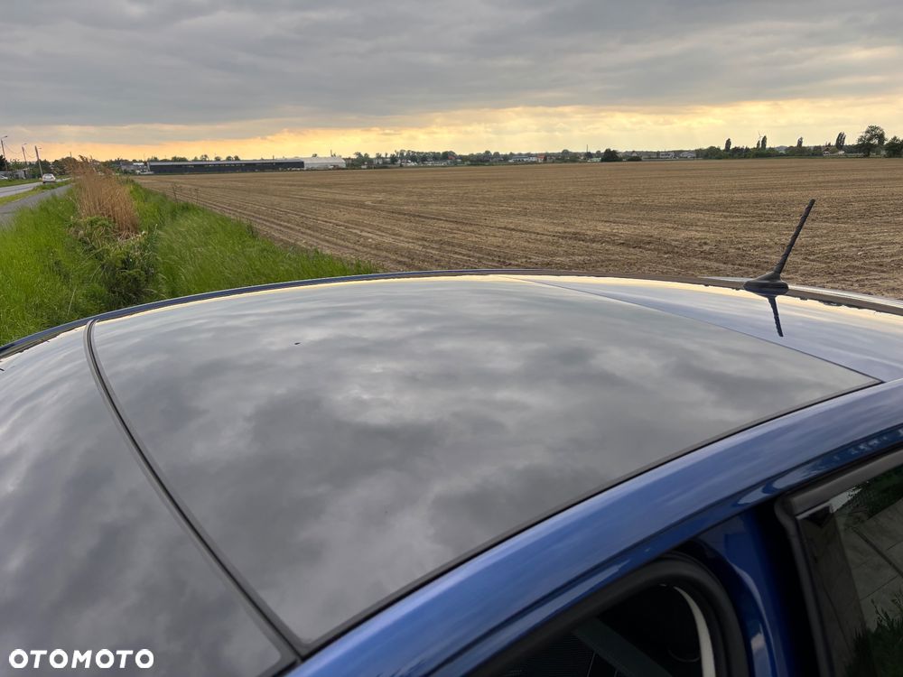 Volkswagen Polo 1.0 TSI OPF DSG R-Line - 22