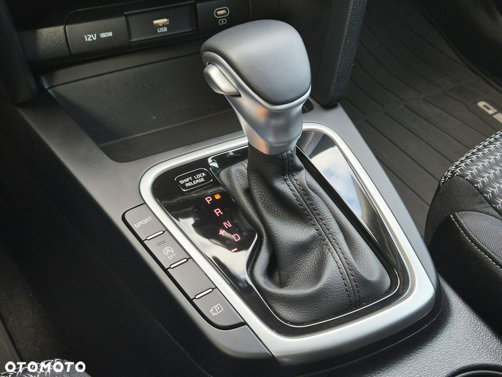 Kia XCeed 1.5 T-GDI M DCT - 34