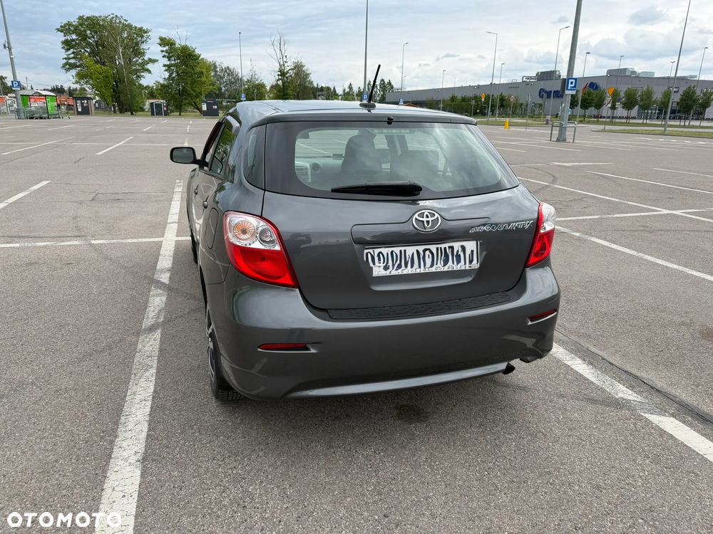 Toyota Matrix - 3