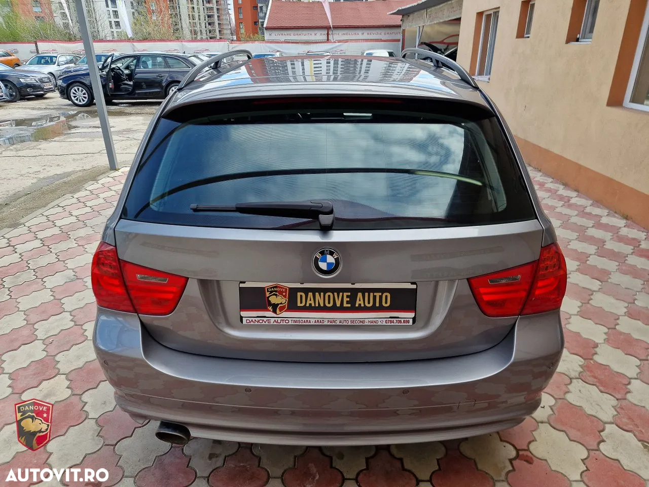BMW Seria 3 320d xDrive - 10