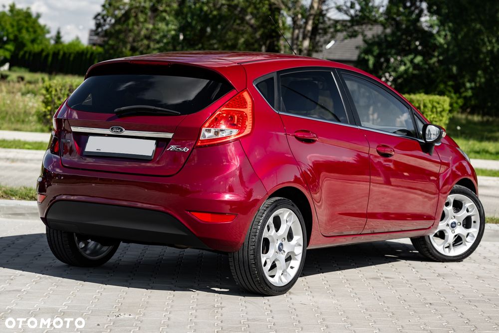 Ford Fiesta 1.4 Titanium - 14