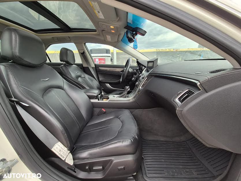Cadillac CTS - 6