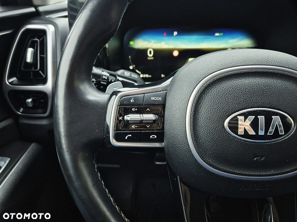 Kia Sorento 1.6 T-GDI HEV L 7os - 18