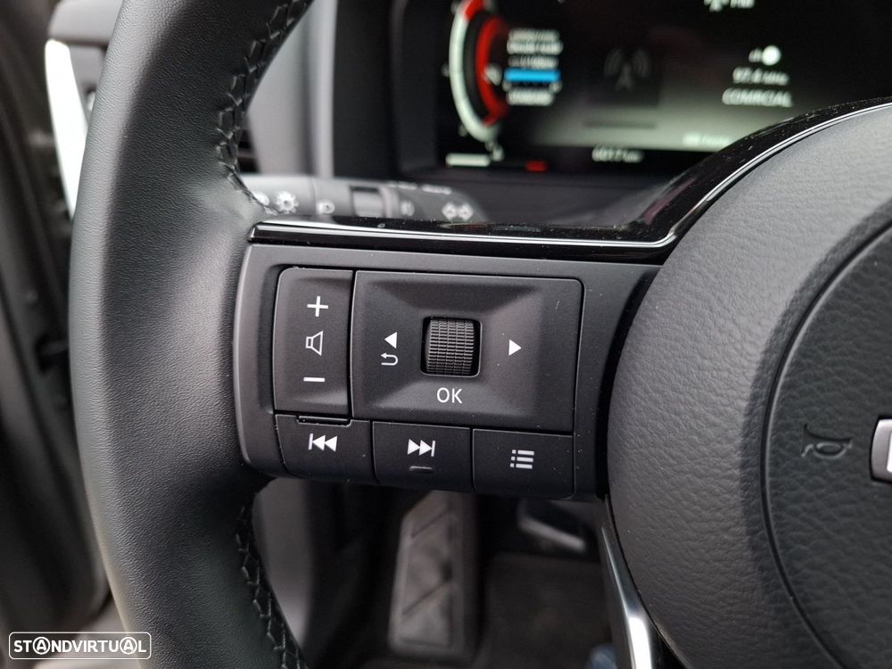 Nissan Qashqai 1.3 DIG-T N-Connecta LED - 15