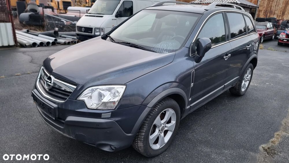 Opel Antara - 1