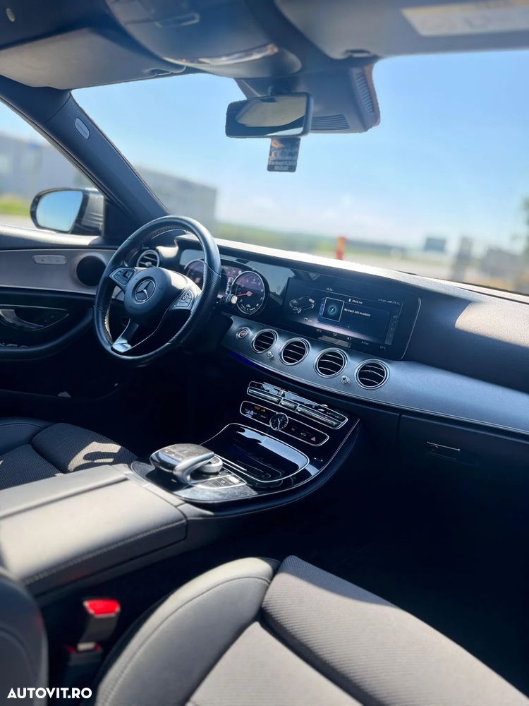 Mercedes-Benz E - 6
