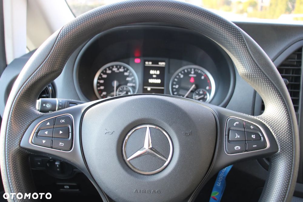 Mercedes-Benz vito - 11