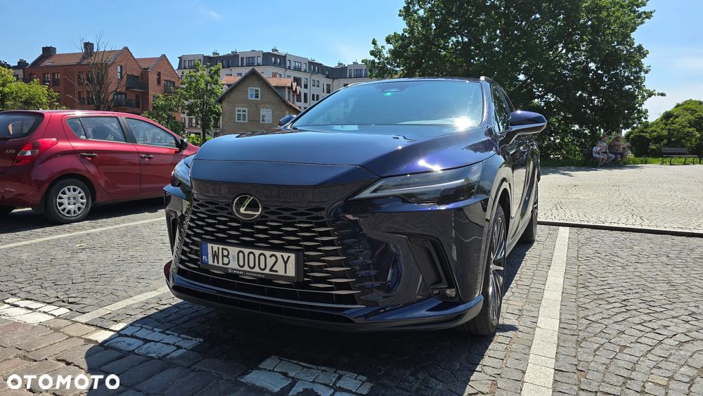 Lexus RX - 4