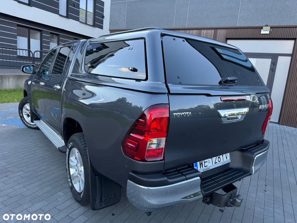 Toyota Hilux 2.4 D-4D Double Cab DL 4x4 - 12