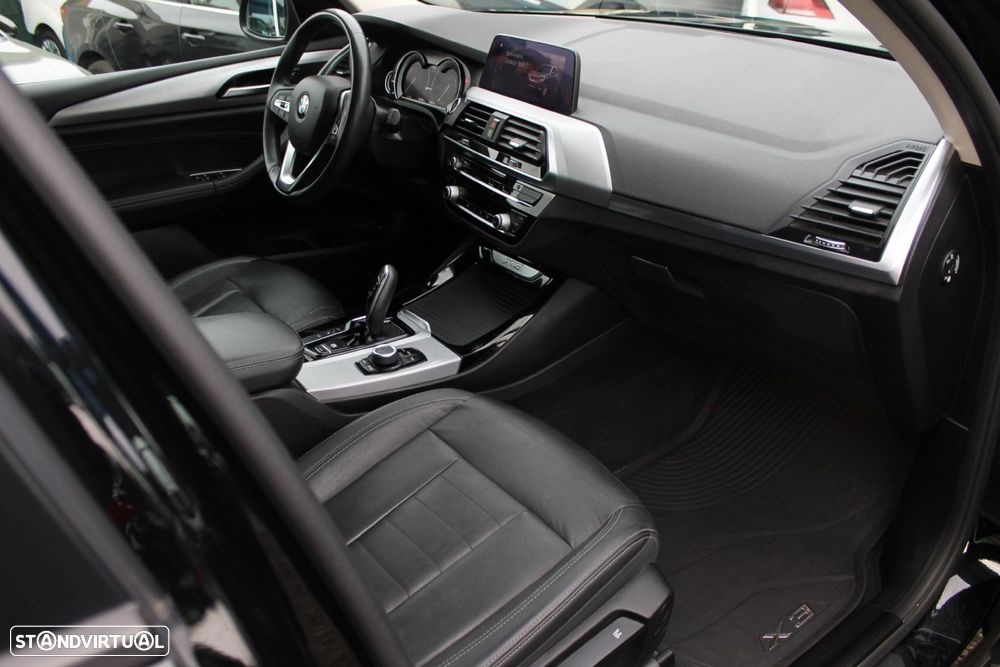 BMW X3 30 e xDrive - 27