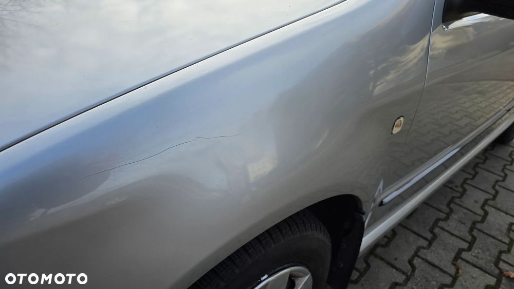 Skoda Fabia 1.4 16V Active - 25