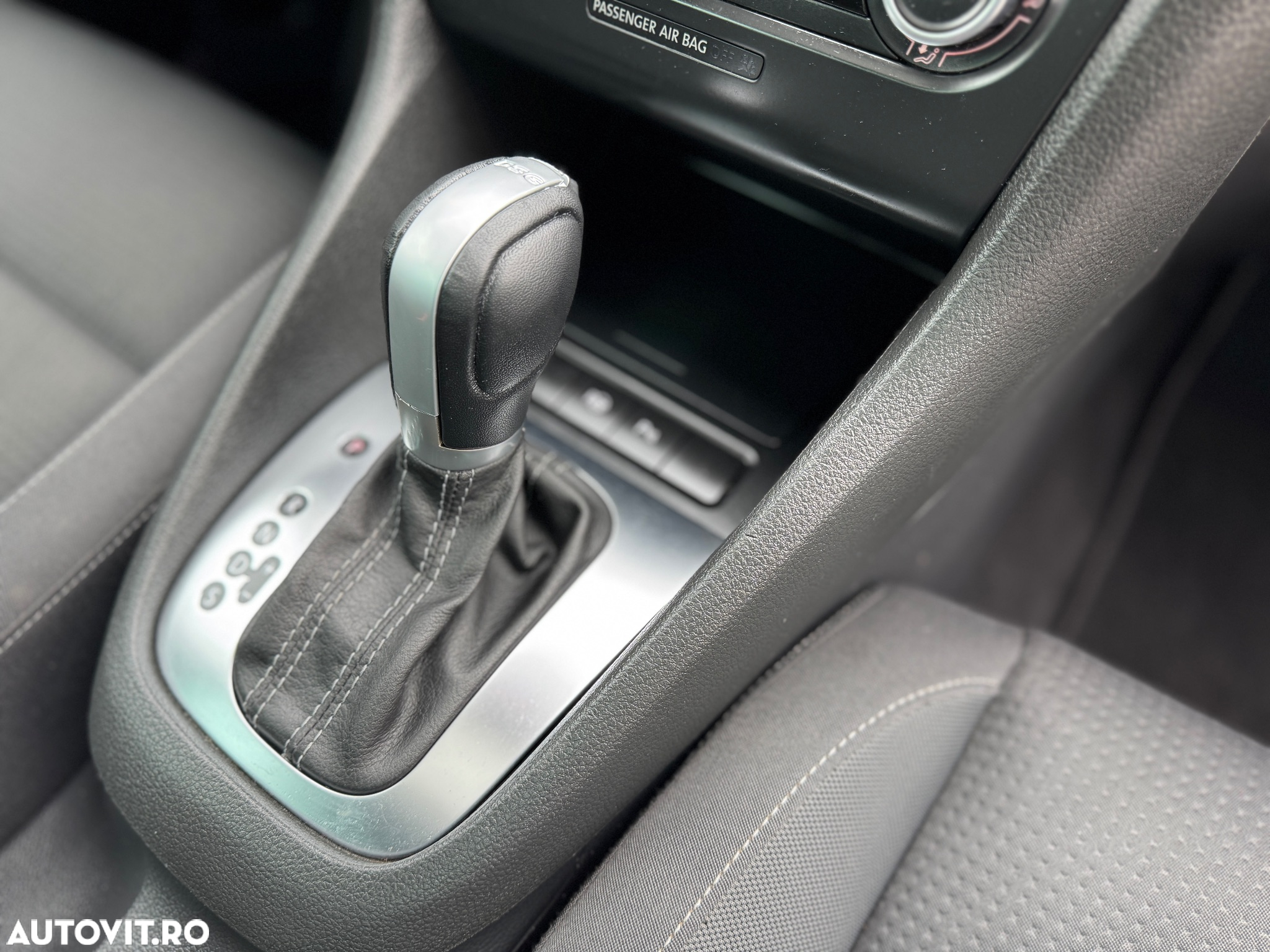Volkswagen Golf - 19